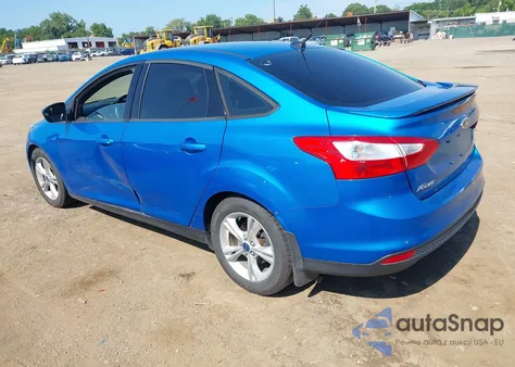 2014 Ford Focus Se z USA, uszkodzony, nr VIN 1FADP3F23EL344523